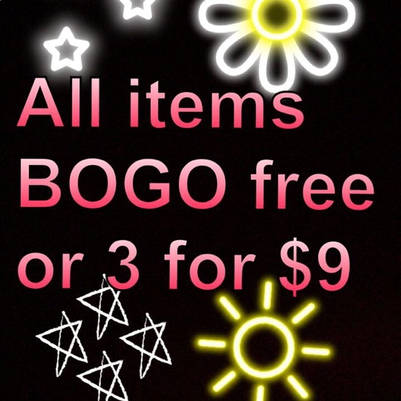 CLOSET CLEAR OUT - Picture 1 of 1